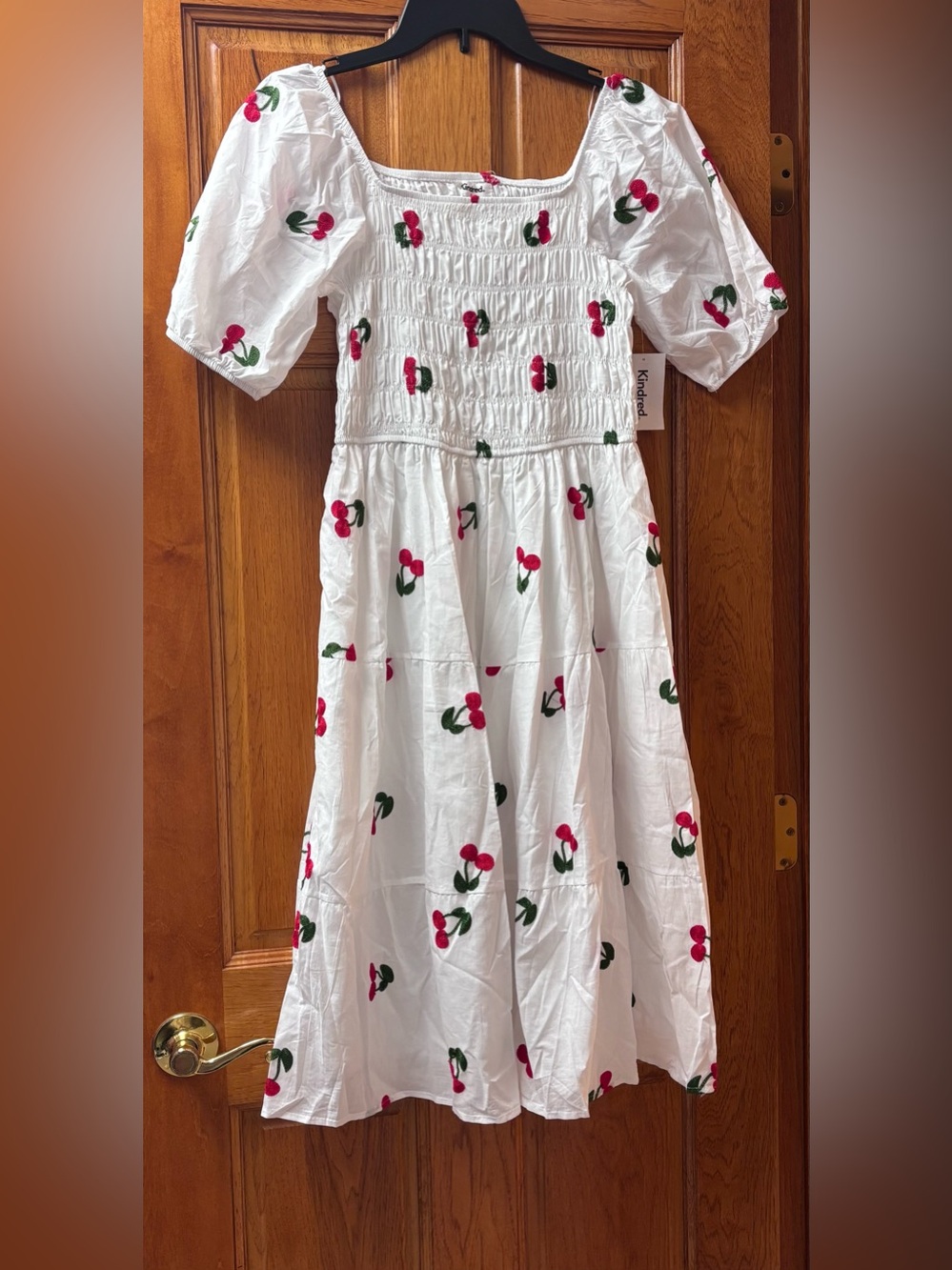 Anthropologie Kindred White/Red Cherry embroidered Smocked Midi Dress Sz L new